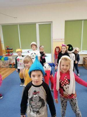 Grafika #2: 05.11.2020 Dzień Postaci z Bajek