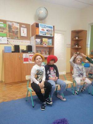 Grafika #4: 05.11.2020 Dzień Postaci z Bajek