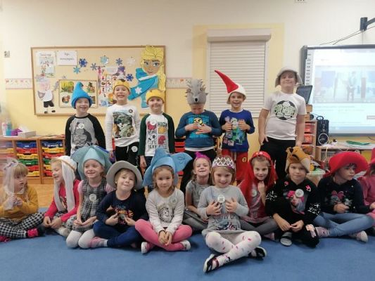 Grafika #12: 05.11.2020 Dzień Postaci z Bajek