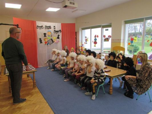 Grafika #9: 27.10.2020 Lekcja gry w szachy