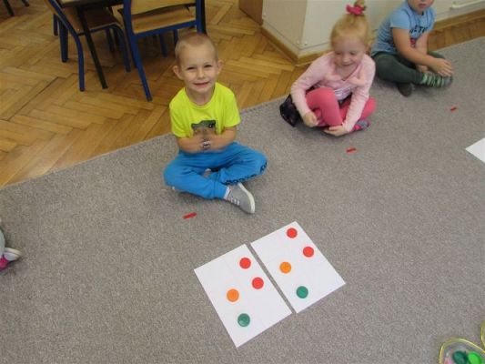 Grafika #39: 22.10.2020 Zabawy matematyczne - kodowanie gr II