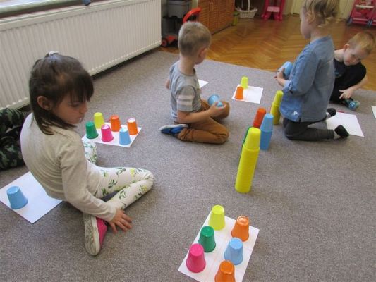 Grafika #43: 22.10.2020 Zabawy matematyczne - kodowanie gr II