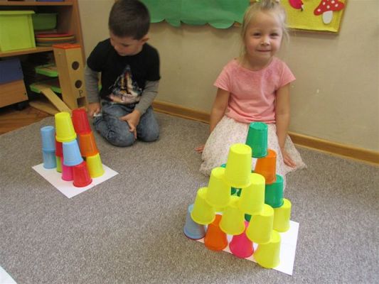 Grafika #60: 22.10.2020 Zabawy matematyczne - kodowanie gr II