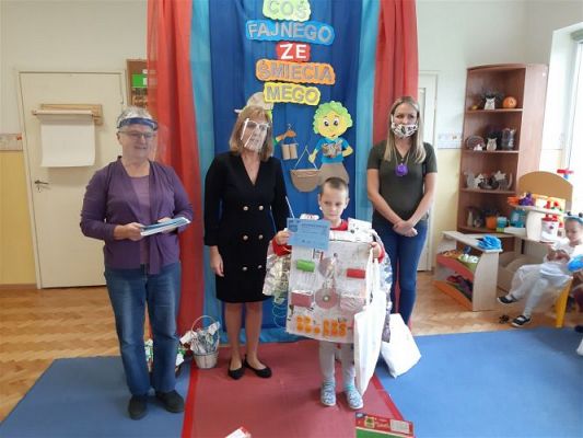 Grafika #17: 22.10.2020 Konkurs rodzinny - pokaz mody ekologicznej cz.II