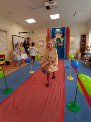 Grafika #18: 22.10.2020 Konkurs rodzinny - pokaz mody ekologicznej cz.I