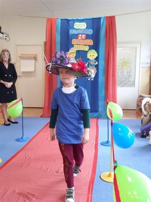 Grafika #38: 22.10.2020 Konkurs rodzinny - pokaz mody ekologicznej cz.I