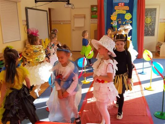 Grafika #63: 22.10.2020 Konkurs rodzinny - pokaz mody ekologicznej cz.I