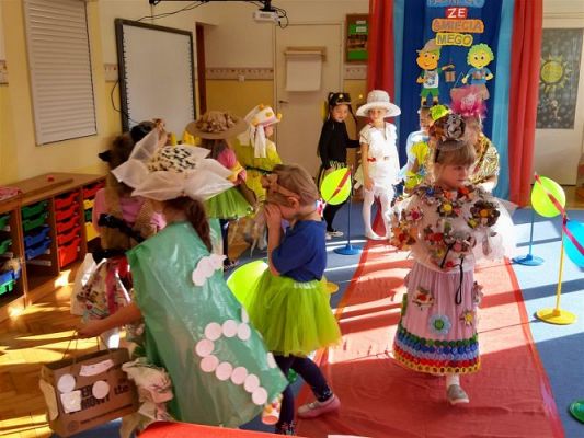 Grafika #66: 22.10.2020 Konkurs rodzinny - pokaz mody ekologicznej cz.I