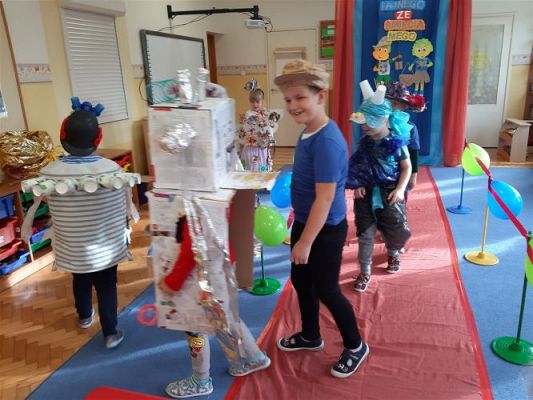 Grafika #71: 22.10.2020 Konkurs rodzinny - pokaz mody ekologicznej cz.I