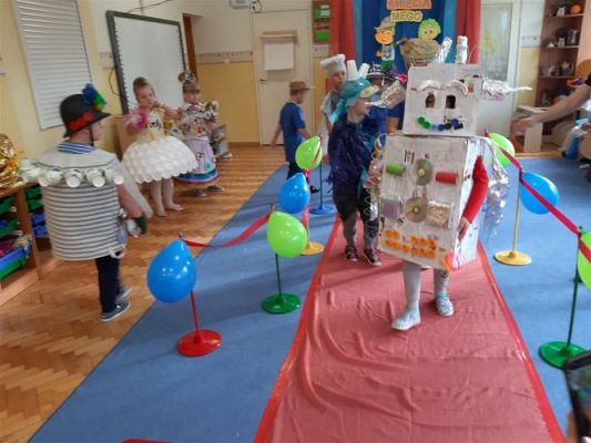 Grafika #78: 22.10.2020 Konkurs rodzinny - pokaz mody ekologicznej cz.I