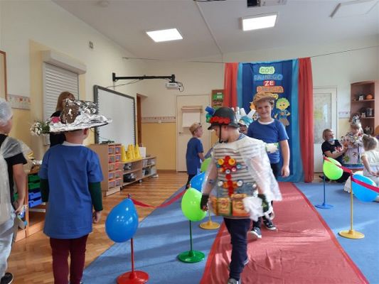 Grafika #82: 22.10.2020 Konkurs rodzinny - pokaz mody ekologicznej cz.I