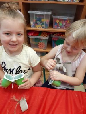 Grafika #28: 22.10.2020 Warsztaty kreatywne "Ćoś fajnego ze śmiecia mego"