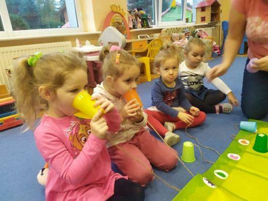 Grafika #0: 15.10.2020 Code week Bezpieczni w sieci