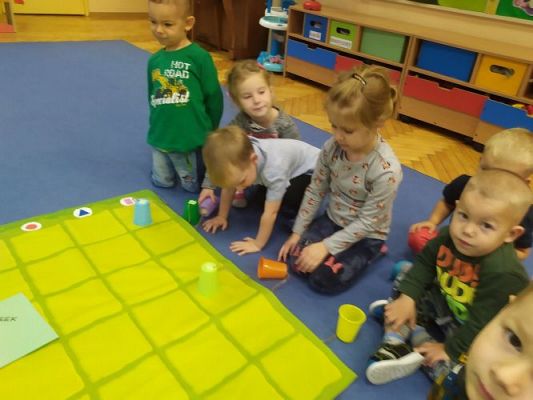 Grafika #3: 15.10.2020 Code week Bezpieczni w sieci