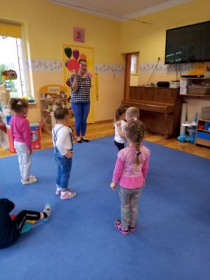 Grafika #4: 12.10.2020 Code week Gesty, symbole, bloczki - programy na różne sposoby utworzone