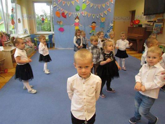 Grafika #16: 15.10.2020 Pasowanie na przedszkolaka