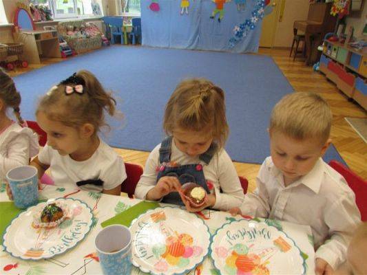 Grafika #48: 15.10.2020 Pasowanie na przedszkolaka