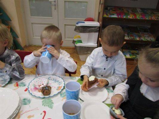 Grafika #49: 15.10.2020 Pasowanie na przedszkolaka