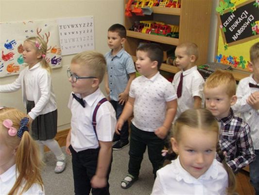 Grafika #39: 14.10.2020 Dzień Edukacji Narodowej