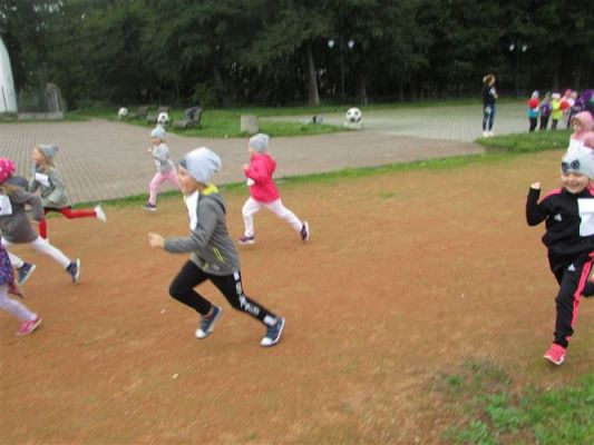 Grafika #16: 08.10.2020 VI Ogólnopolski maraton przedszkolaków - Sprintem do maratonu