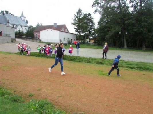 Grafika #37: 08.10.2020 VI Ogólnopolski maraton przedszkolaków - Sprintem do maratonu