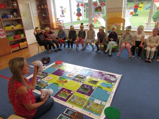 Grafika #0: 08.10.2020 Code WEEK Dzień 4 Zaprogramuj zdrowie - Wizyta Photona w sadzie