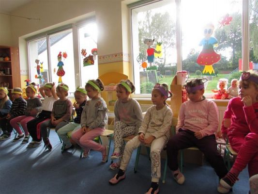 Grafika #19: 08.10.2020 Code WEEK Dzień 4 Zaprogramuj zdrowie - Wizyta Photona w sadzie