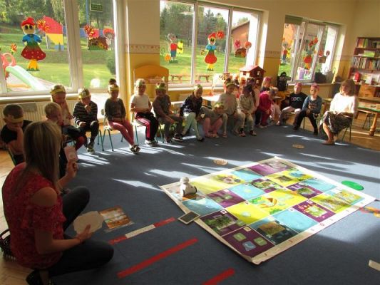 Grafika #33: 08.10.2020 Code WEEK Dzień 4 Zaprogramuj zdrowie - Wizyta Photona w sadzie