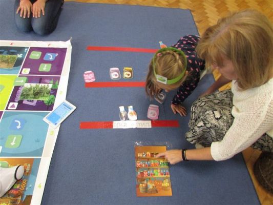 Grafika #36: 08.10.2020 Code WEEK Dzień 4 Zaprogramuj zdrowie - Wizyta Photona w sadzie