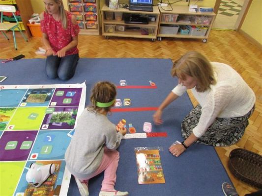 Grafika #37: 08.10.2020 Code WEEK Dzień 4 Zaprogramuj zdrowie - Wizyta Photona w sadzie