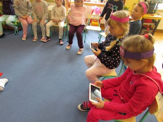 Grafika #59: 08.10.2020 Code WEEK Dzień 4 Zaprogramuj zdrowie - Wizyta Photona w sadzie