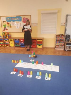 Grafika #10: 05.10.2020 Code Week Dzień 1 "Kubeczki od A do Z Cała Polska Programuje Gr III