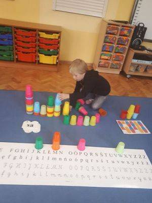 Grafika #16: 05.10.2020 Code Week Dzień 1 "Kubeczki od A do Z Cała Polska Programuje Gr III