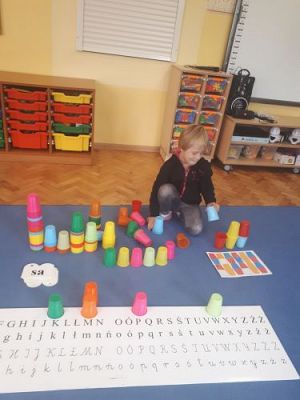 Grafika #17: 05.10.2020 Code Week Dzień 1 "Kubeczki od A do Z Cała Polska Programuje Gr III