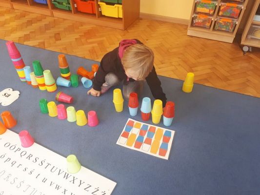 Grafika #18: 05.10.2020 Code Week Dzień 1 "Kubeczki od A do Z Cała Polska Programuje Gr III