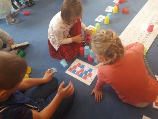 Grafika #21: 05.10.2020 Code Week Dzień 1 "Kubeczki od A do Z Cała Polska Programuje Gr III