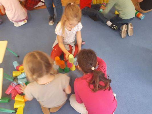 Grafika #28: 05.10.2020 Code Week Dzień 1 "Kubeczki od A do Z Cała Polska Programuje Gr III