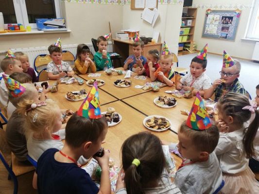 Grafika #5: 30.09.2020 Dzień Chłopaka gr II