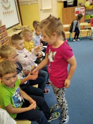 Grafika #14: 30.09.2020 Dzień Chłopaka gr III