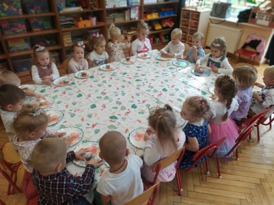 Grafika #28: 30.09.2020 Dzień Chłopaka gr I