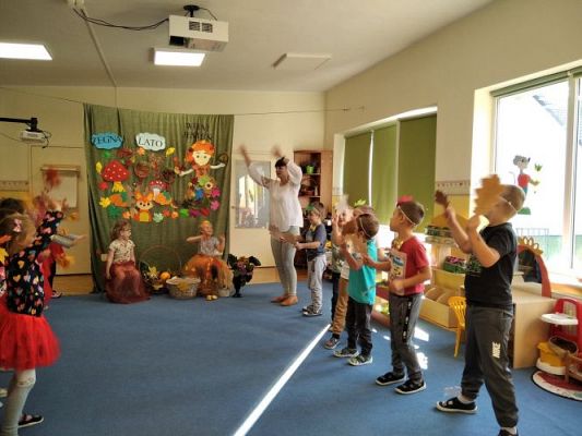 Grafika #8: 23.09.2020 Pożegnanie lata gr.III