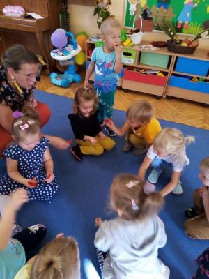 Grafika #1: 23.09.2020 Pożegnanie lata w gr.I