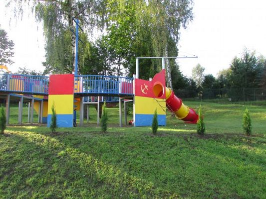 Grafika #44: 23.09.2020 Sadzenie roślin w ogrodzie przedszkolnym gr.III