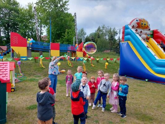 Grafika #35: 01.06.2022 Dzień Dziecka cz.II