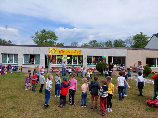 Grafika #53: 01.06.2022 Dzień Dziecka cz.II