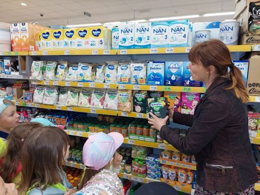 Grafika #18: 19.05.2022 Wycieczka do sklepu w poszukiwaniu produktów ekologicznych