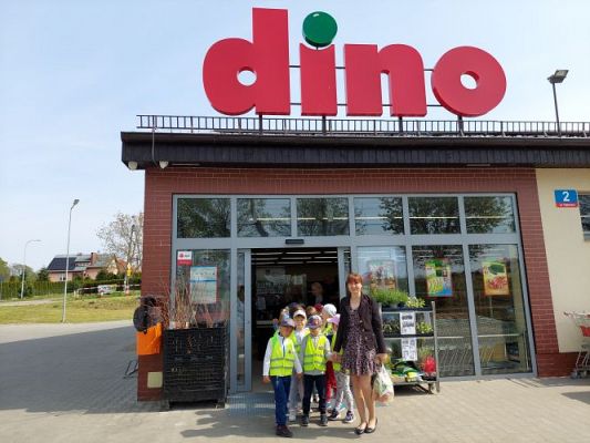 Grafika #27: 19.05.2022 Wycieczka do sklepu w poszukiwaniu produktów ekologicznych