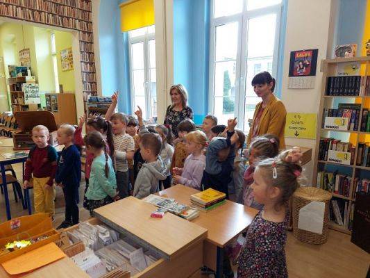 Grafika #3: 12.05. 2022 Spotkanie w Bibliotece szkolnej w Wicku