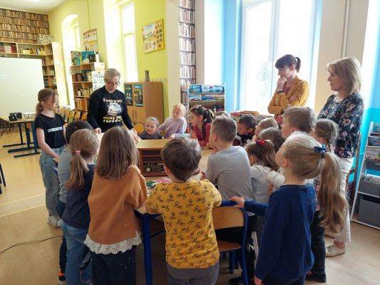 Grafika #15: 12.05. 2022 Spotkanie w Bibliotece szkolnej w Wicku