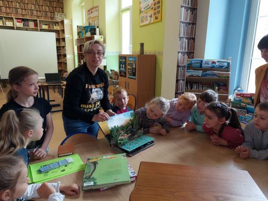 Grafika #19: 12.05. 2022 Spotkanie w Bibliotece szkolnej w Wicku